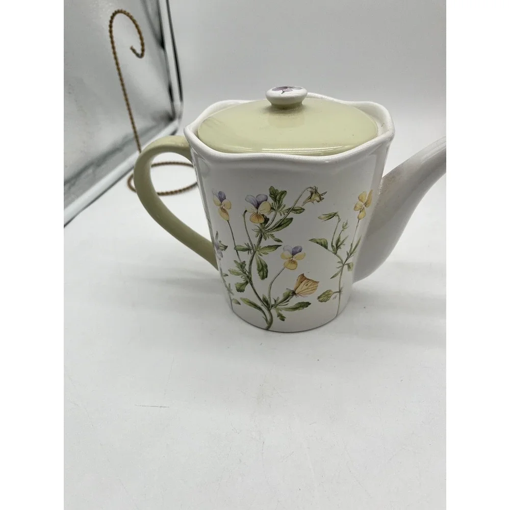 Marjolein Bastin Nature's Sketchbook Flowers Hallmark Teapot
